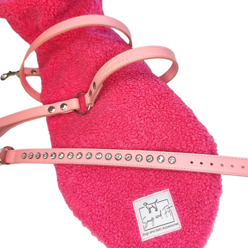 PRODOTTO ESAURITO - Cappottino per cani Snug&Fit in morbido Teddy - FUCSIA - Limited Edition - Realizzato a mano - immagine 4